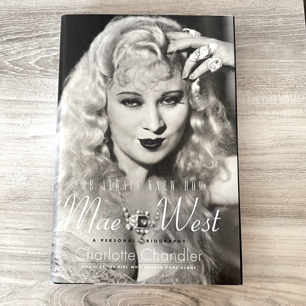 Mae West Biography